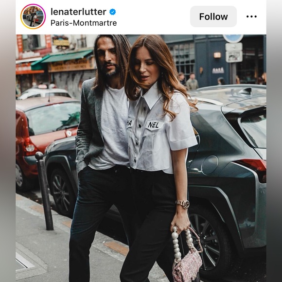 ❌❌Chanel Logo White Button Up Crop Top Shirt Sz.34 - Popular & Rare - Picture 15 of 16